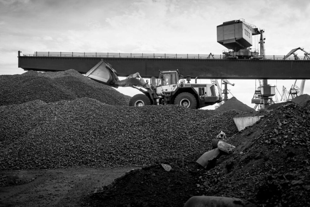 Work in port coal transshipment terminal